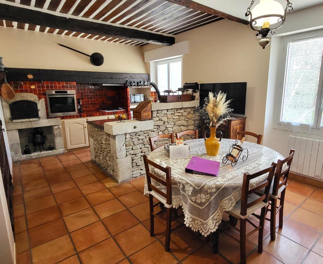 "La Massette Du Cheval Blanc" Villa De Caractere En Pierre LʼIsle-sur-la-Sorgue Eksteriør bilde